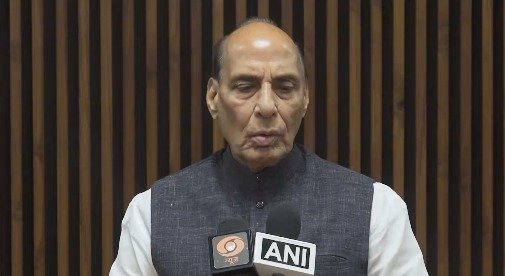 Rajnath Singh Pays Tribute to Pahalgam Victims, Warns of Firm Response to Terror