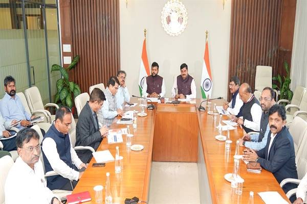 PM Shri Air Ambulance Service Most Successful Initiative in Country for Saving Lives of Critically ill Patients: CM Dr. Yadav