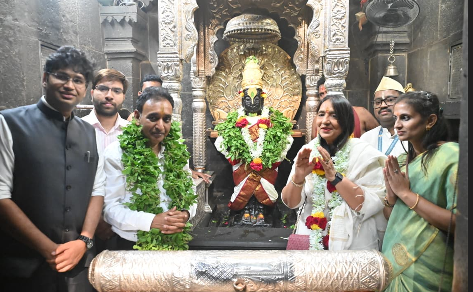 Chief Secretary Rajesh Agrawal Inspects Chandrabhaga Ghat and Shri Vitthal-Rukmini Temple Area