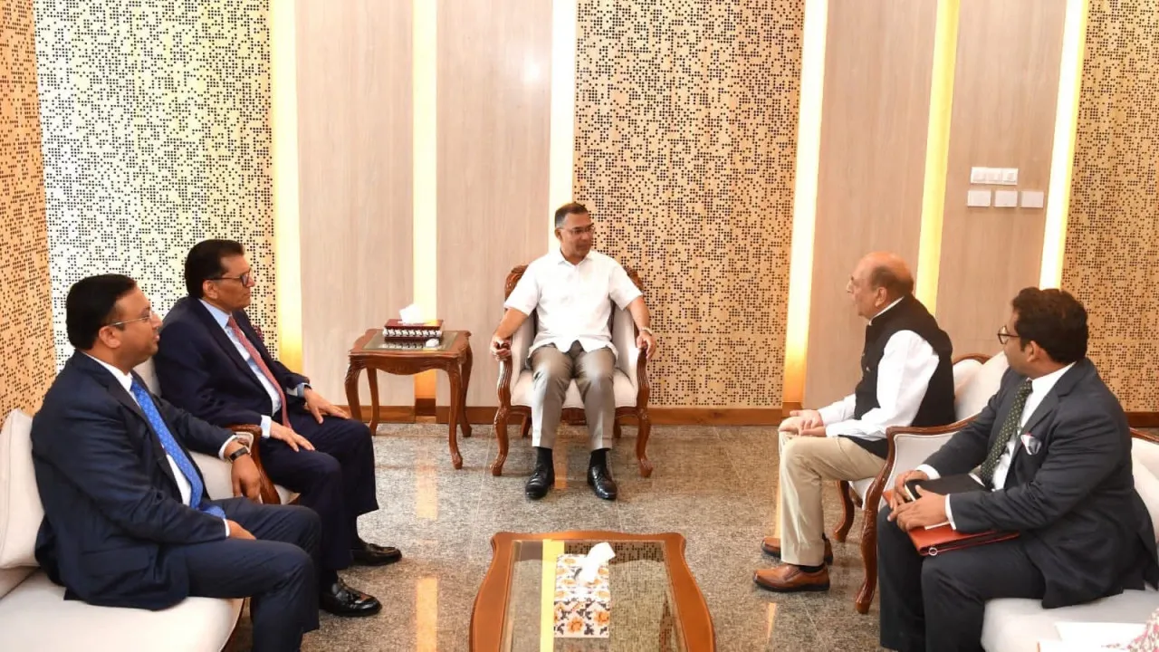 Tarique Rahman-Dinesh Trivedi Meeting Signals Opportunity for Reset in India-Bangladesh Ties