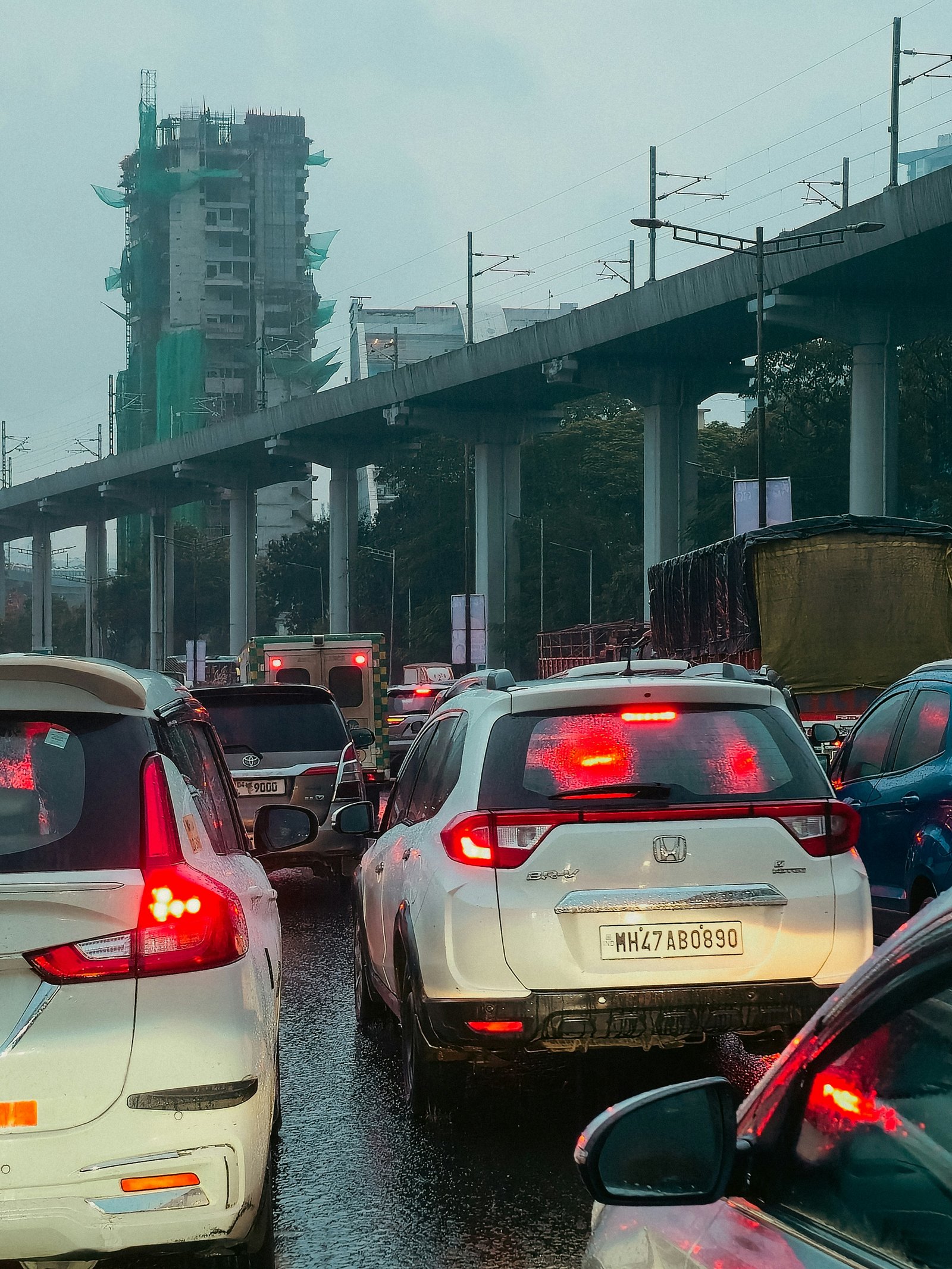 Indian Auto Component Industry Set for 8–9% Growth in FY27, Market to Reach Rs 10.68 Lakh Crore