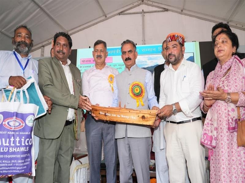 Rs 3,500 each transferred to 1,500 fishermen under Mukhya Mantri Machhuara Samman Nidhi