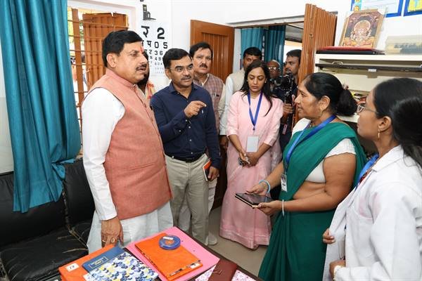 CM Dr. Yadav Inspects Talun Sub-Health Centre