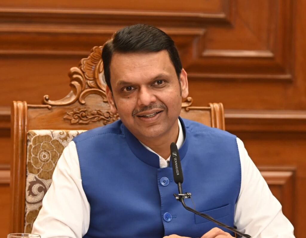 Statewide Campaign to Create Employment Opportunities for 3 Lakh Young Women in Maharashtra