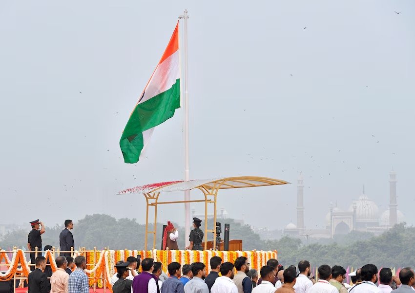 PM Modi Unfurls Tricolour at Red Fort, Calls for Big Dreams to Build Viksit Bharat by 2047
