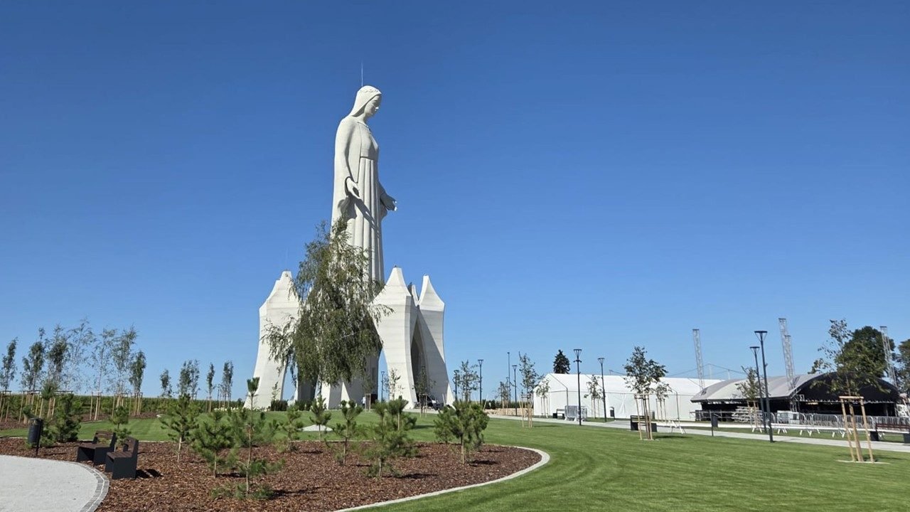 Europe’s Tallest Statue of Mary Blessed in Poland, Bishop Says It ‘Directs Us Toward God’