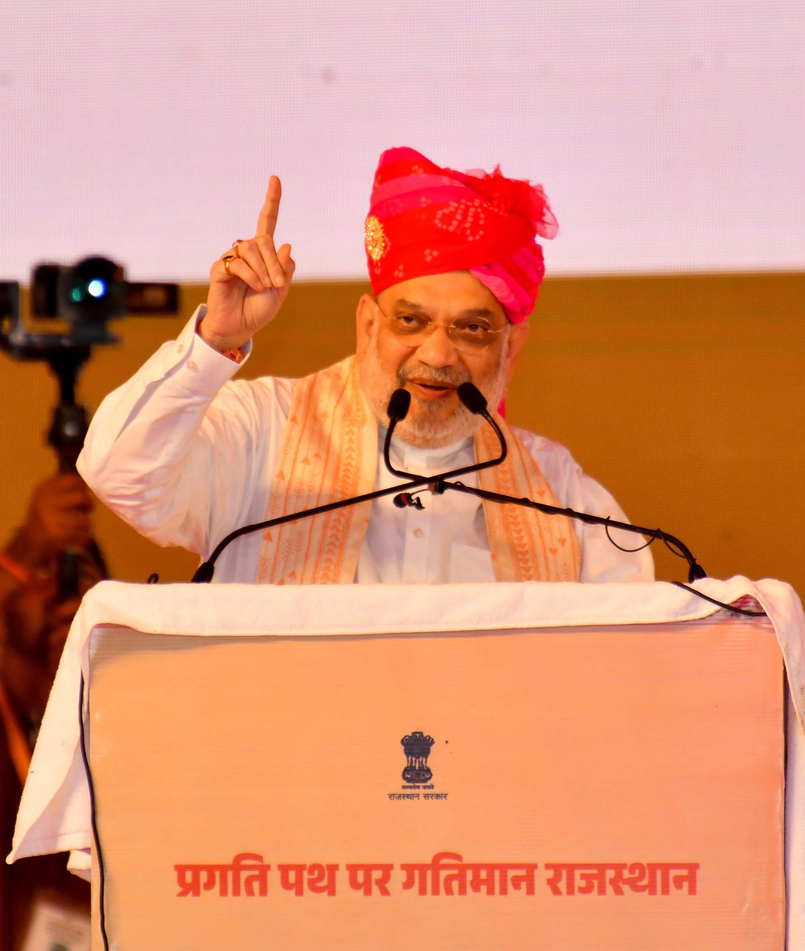 Amit Shah Slams Congress Over ‘Disrespect’ to Vande Mataram, Demands Apology
