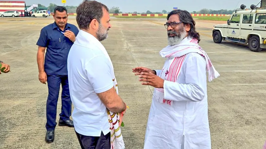 Rahul Gandhi Urges Hemant Soren to Meet Protesting Students, Resolve JPSC-JSSC Row