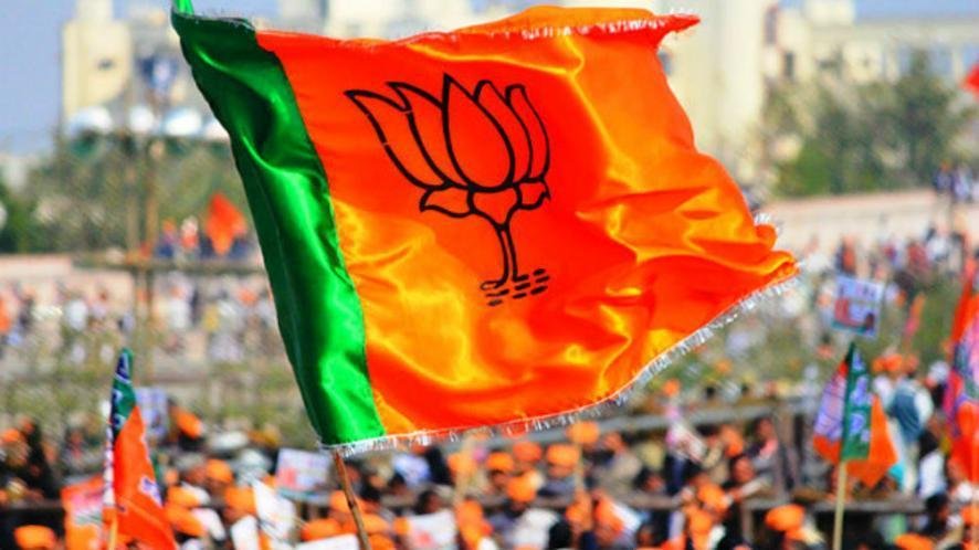 BJP Unveils New National Team: Smriti Irani Returns to Top Role, Amit Malviya Replaced as Social Media Chief