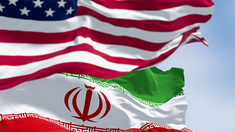 Iran Signals ‘Fully Offensive’ Military Posture as US Rules Out Ceasefire Extension