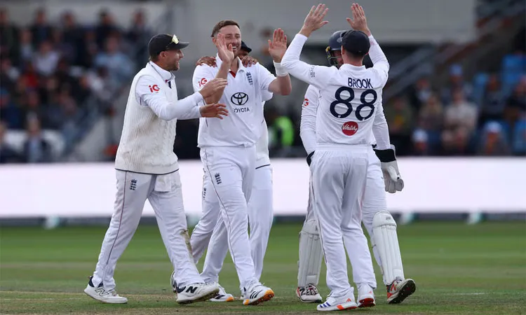 England Crush Pakistan by 103 Runs to Win Headingley Test Inside Three Days