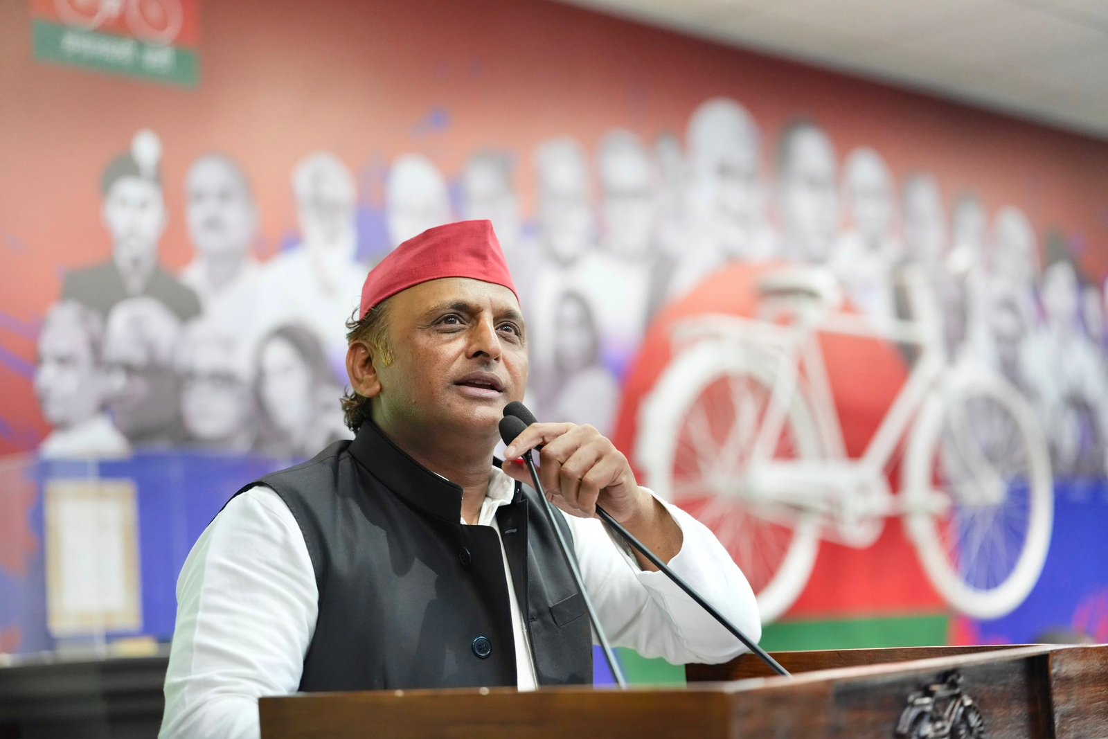 Athawale, Akhilesh Yadav Defend Reservation, Say Constitutional Right Cannot Be Abolished