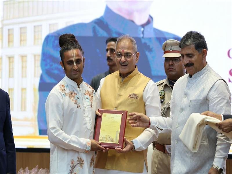 Educational institutions have a crucial role in shaping leadership for Viksit Bharat: Governor