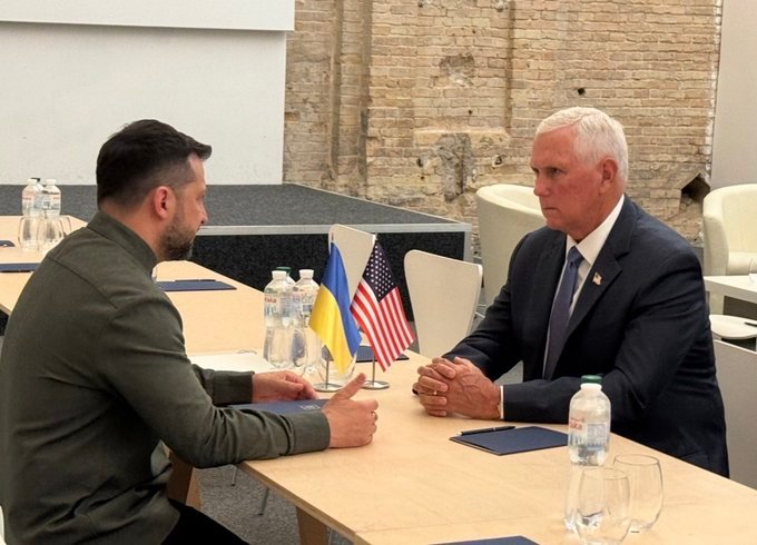 Mike Pence Says Ukraine Is Winning War Against Russia, Calls for More Air Defence Support
