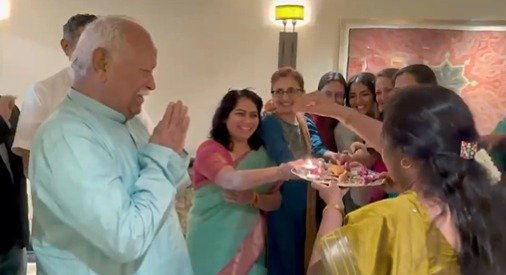 Mohan Bhagwat Arrives in US for Hindu Community Gathering