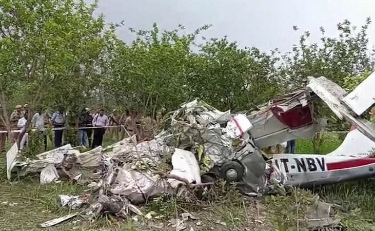 Tecnam P2006T twin-engine aircraft meets with accident near Ganga Barrage in Kanpur
