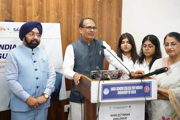 Shivraj Singh Chouhan Joins Khelo India Samvaad at Mata Sundari College in Delhi