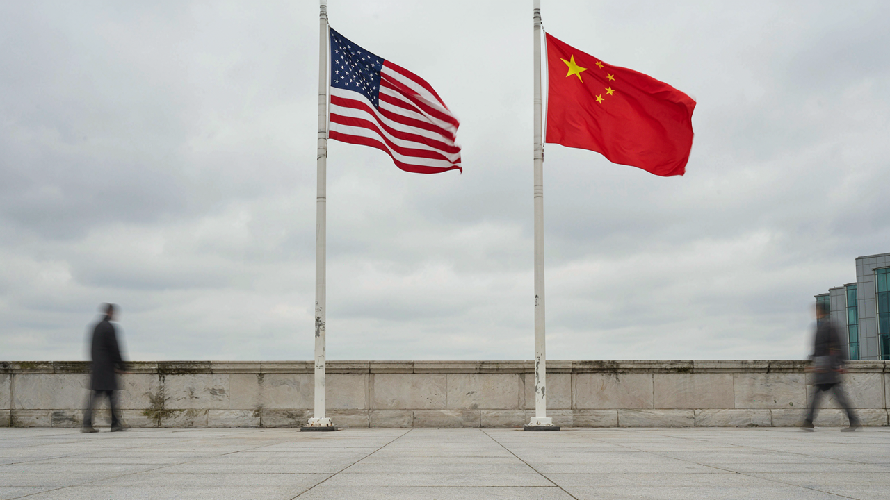 US Lawmakers Introduce Bipartisan Bill to Probe China’s Role in American Auto Industry