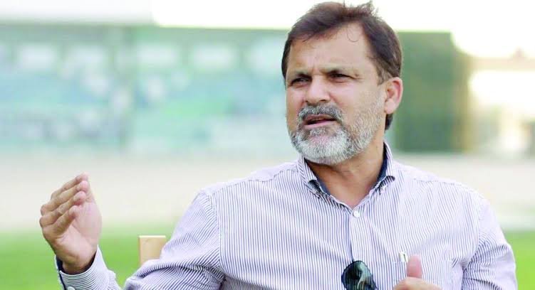 Moin Khan Joins Cricketers’ Calls for Medical Care for Imran Khan in Jail