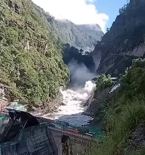 Nepal Issues Fresh Flood Warning as Bhote Koshi River Rises, 675 Reported Dead