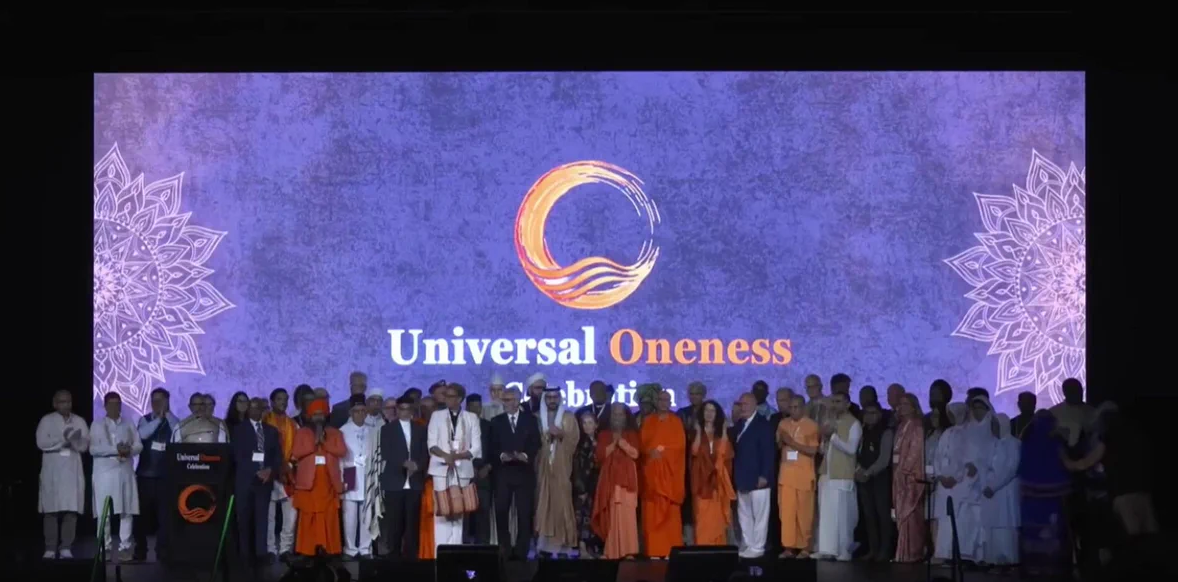 Mohan Bhagwat Calls for a Life of Giving, Says True Success Lies in Giving Back to Society