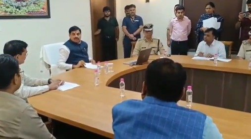 CM Dr. Yadav Reviews Chitrakoot Rain Damage and Relief Efforts Throughout Day