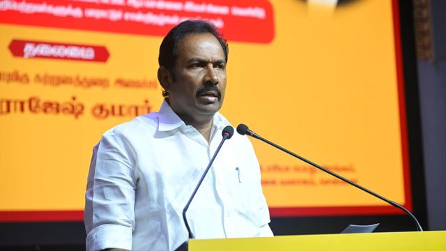 Congress Ministers Threaten Cabinet Exit If TVK Backs Vijay for 2029 PM Post