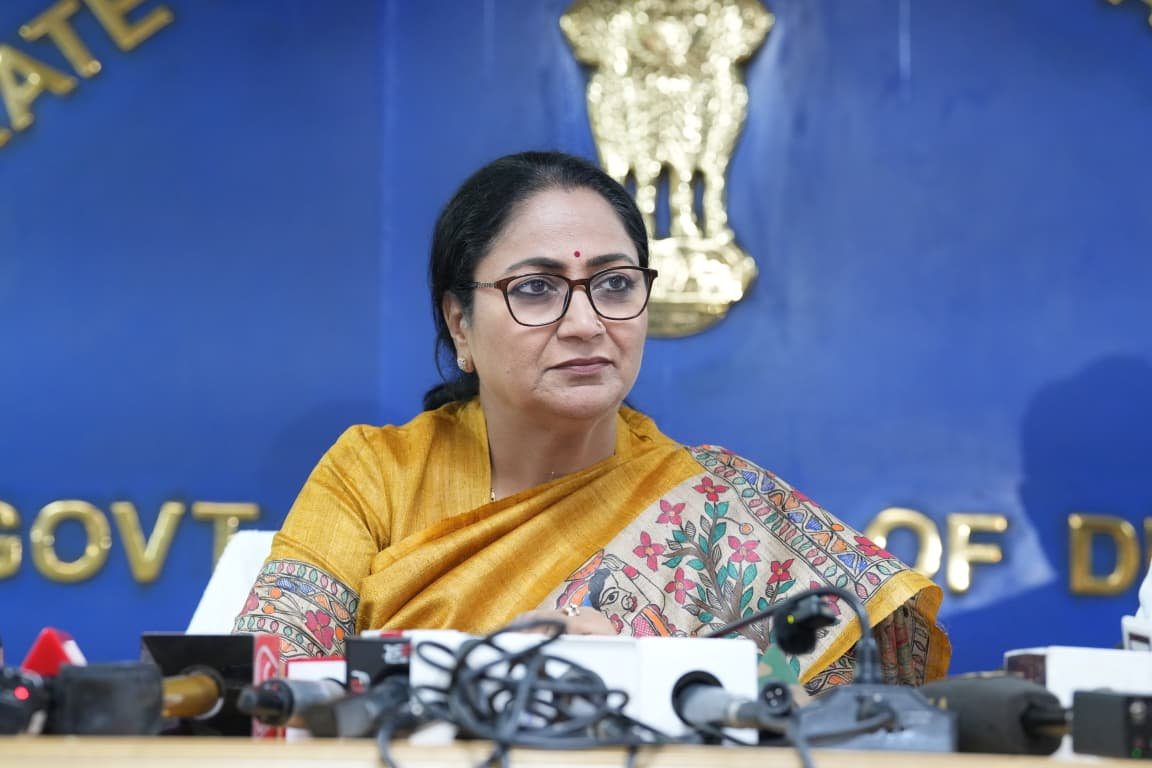 Centre to provide 1,000 metric tonnes of onions to Delhi, to be sold at Rs 35 per kg: CM Rekha Gupta