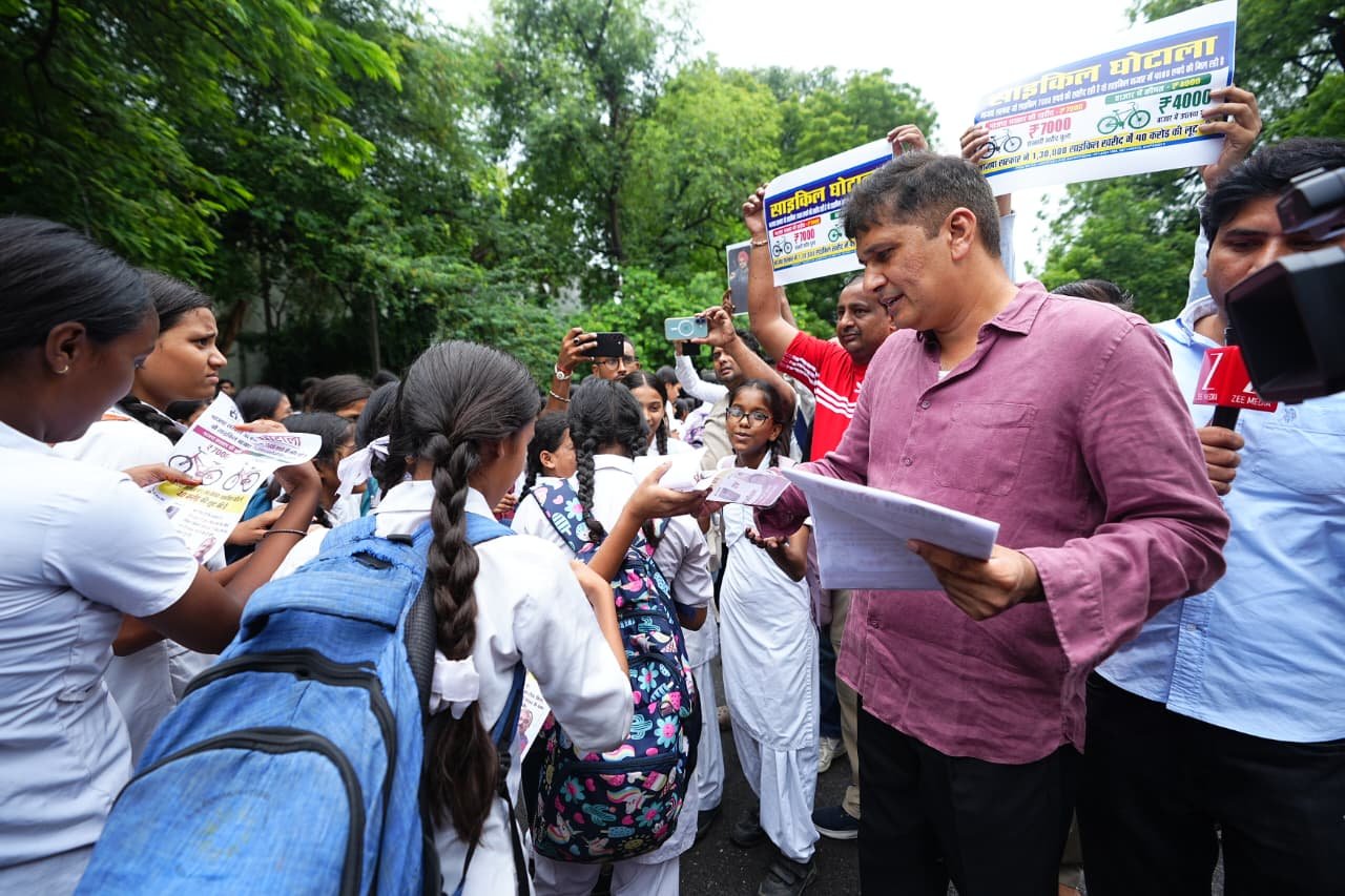 AAP Demands Ashish Sood’s Resignation Over Bicycle Scam