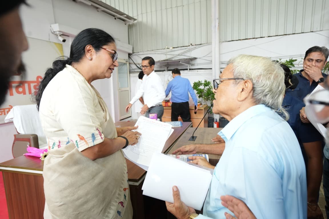 Chief Minister Rekha Gupta hears citizens’ grievances, directs officials to ensure prompt and time-bound resolution