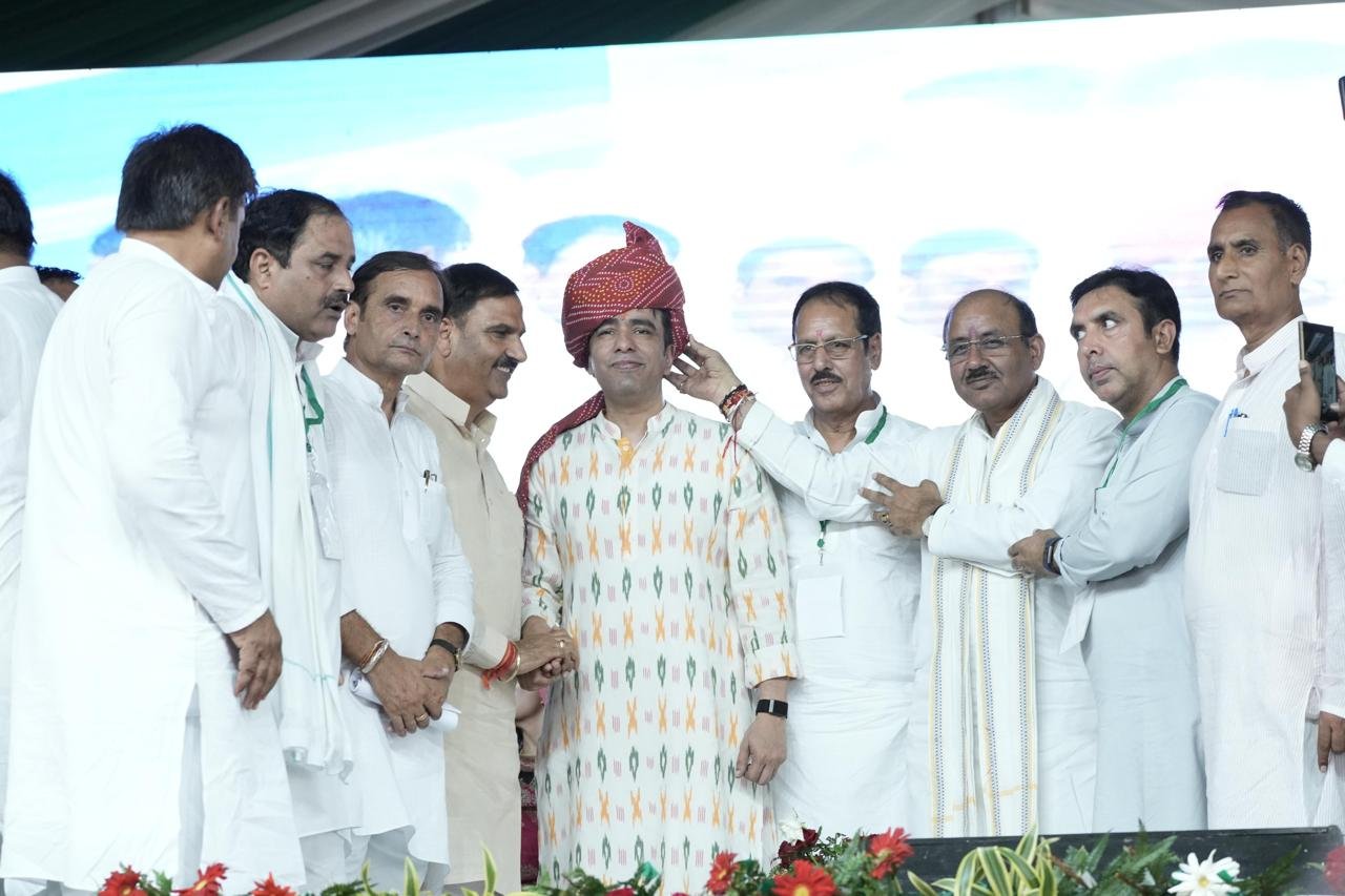 Jayant Chaudhary Demonstrates Strength at Swabhiman Rally; Takes Dig at PDA, Says “N” of NDA Will Never Change