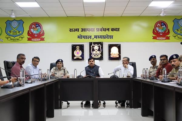 Stay Extremely Vigilant as Long as Monsoon Remains Active: CM Dr. Yadav