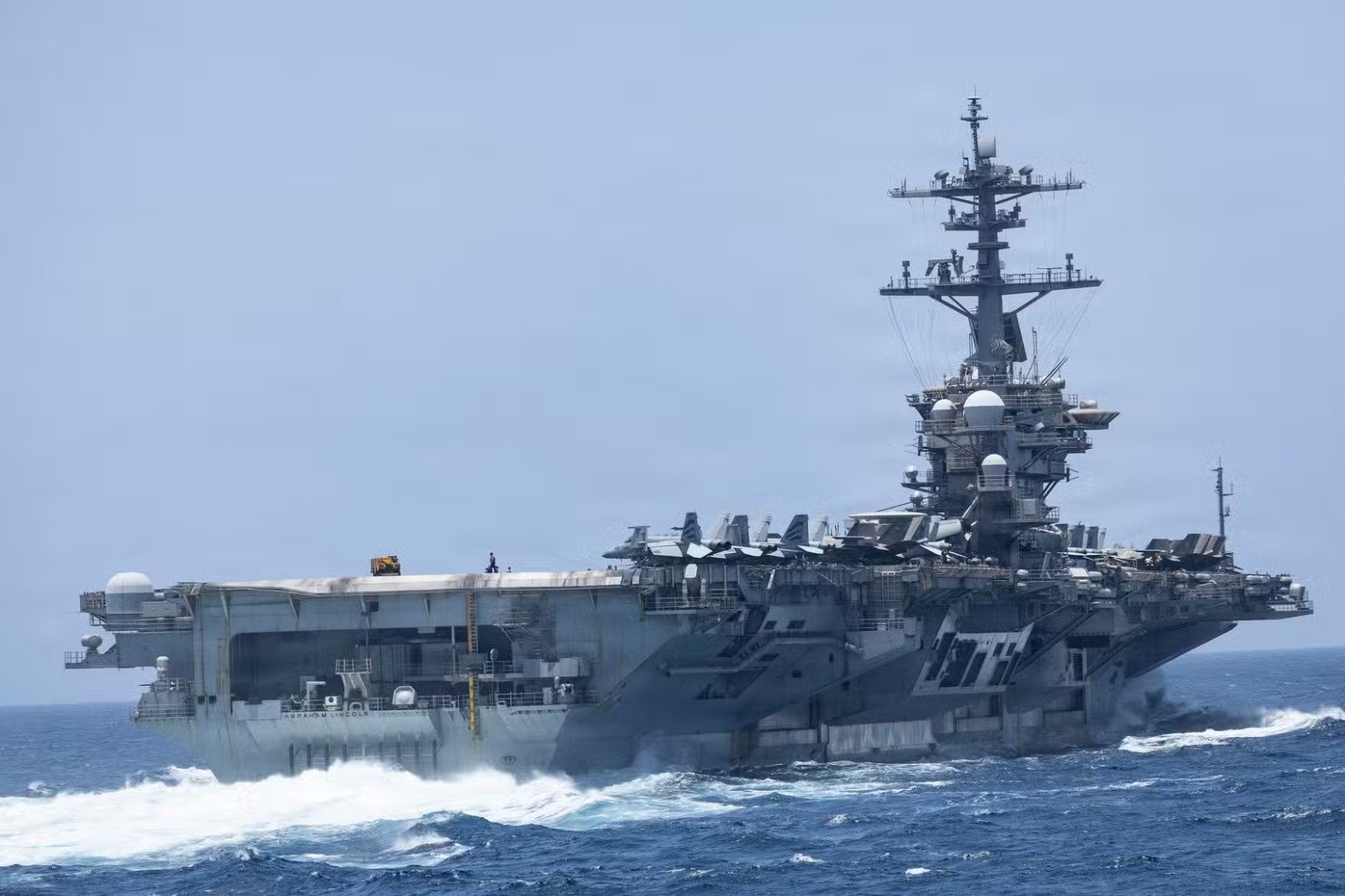 USS Abraham Lincoln Leaves Thailand After Five-Day Port Visit