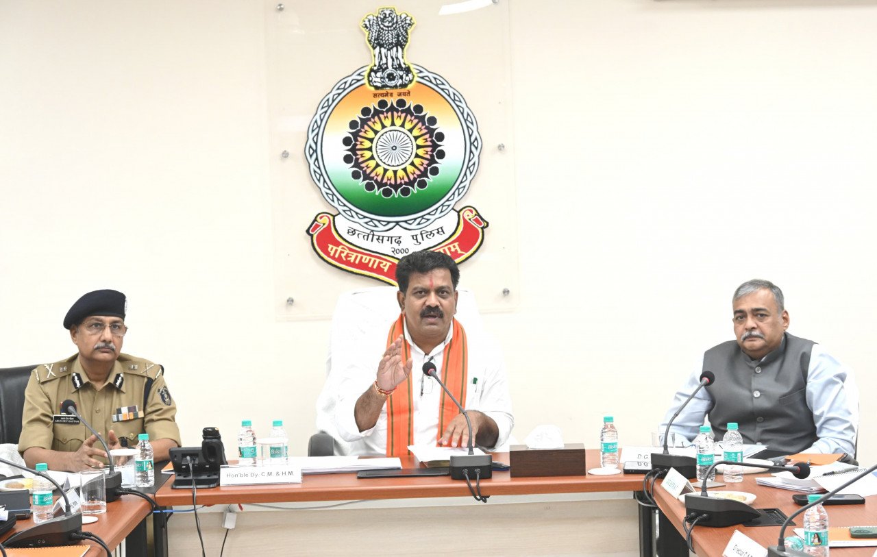 Accelerate Implementation of New Criminal Laws, Ensure Concrete Improvement on Every Parameter: Deputy CM Vijay Sharma