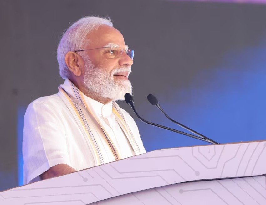 Two Held for Posing as PMO Official, Armed Bodyguard at Mumbai Fintech Event