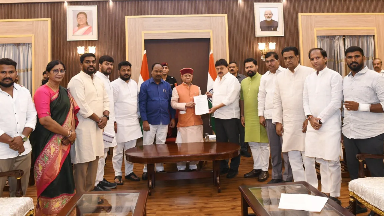 Telangana BJP Seeks Governor’s Intervention Over Rs 15,000 Crore Fee Reimbursement Dues
