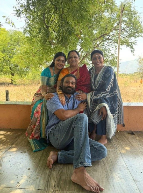 Dhanush Shares Heartwarming Family Picture, Calls Mother and Sisters His ‘Blessings’