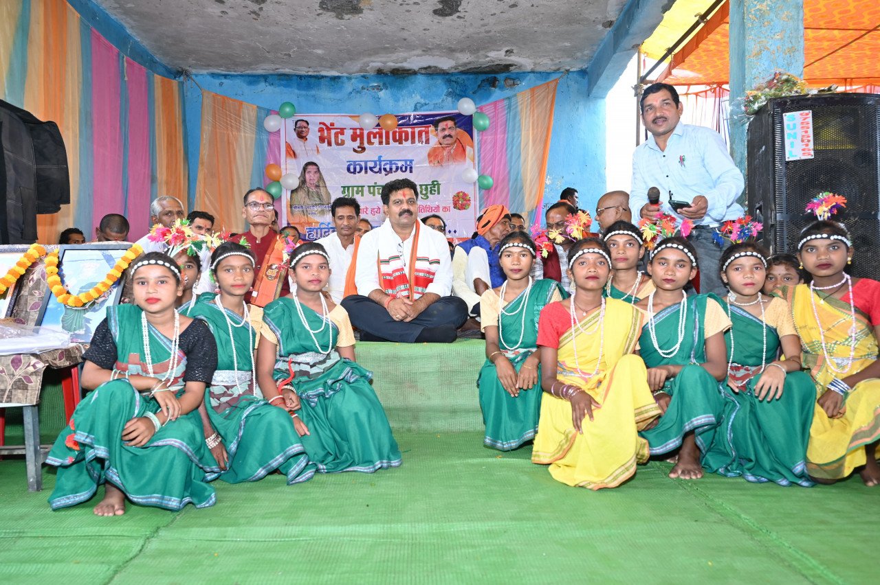 Deputy Chief Minister Vijay Sharma Meets Villagers in Chhui, Announces Development Works
