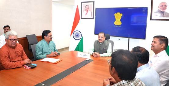 Postal Unions Hail Govt for Transforming India Post, Thank PM Modi