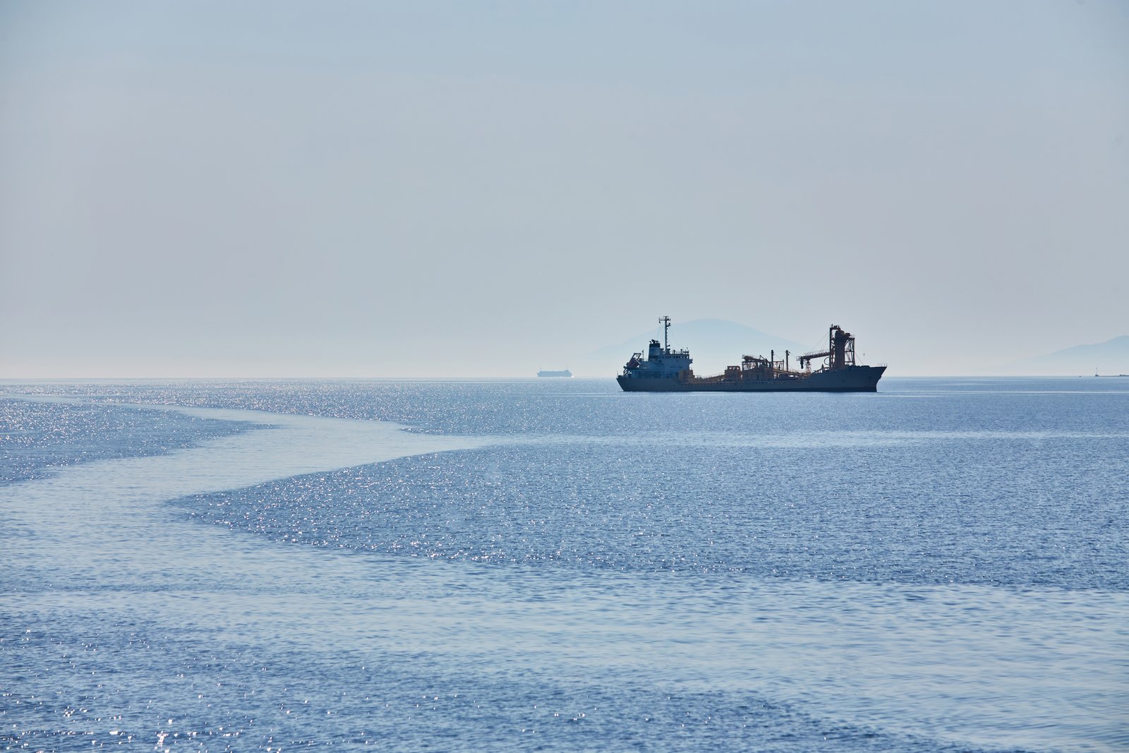 Iran Says Oil Tanker Caught Fire After Hitting Naval Mines in Strait of Hormuz