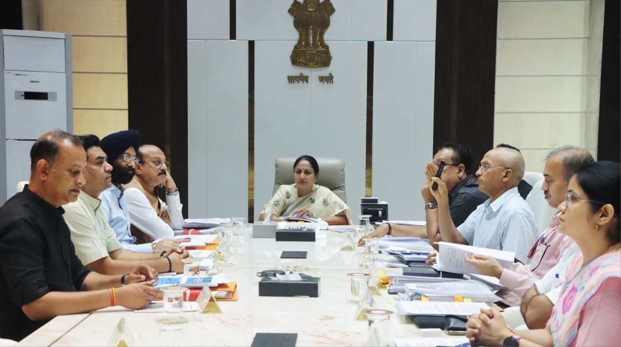 Rekha Government Doubles Monthly Incentive for ASHA Workers to ₹6,000