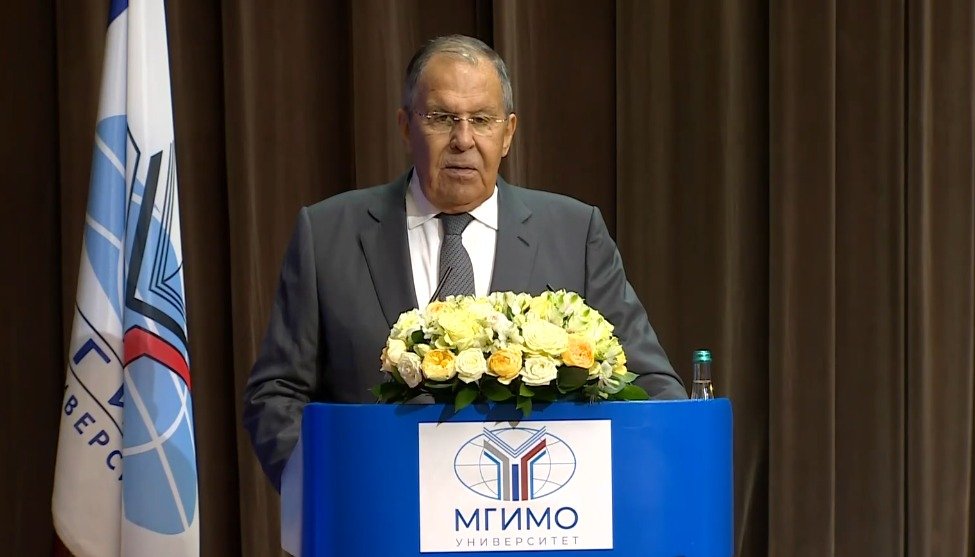 Lavrov Says Russia Open to Compromise on Ukraine, Insists on NATO Security Concerns