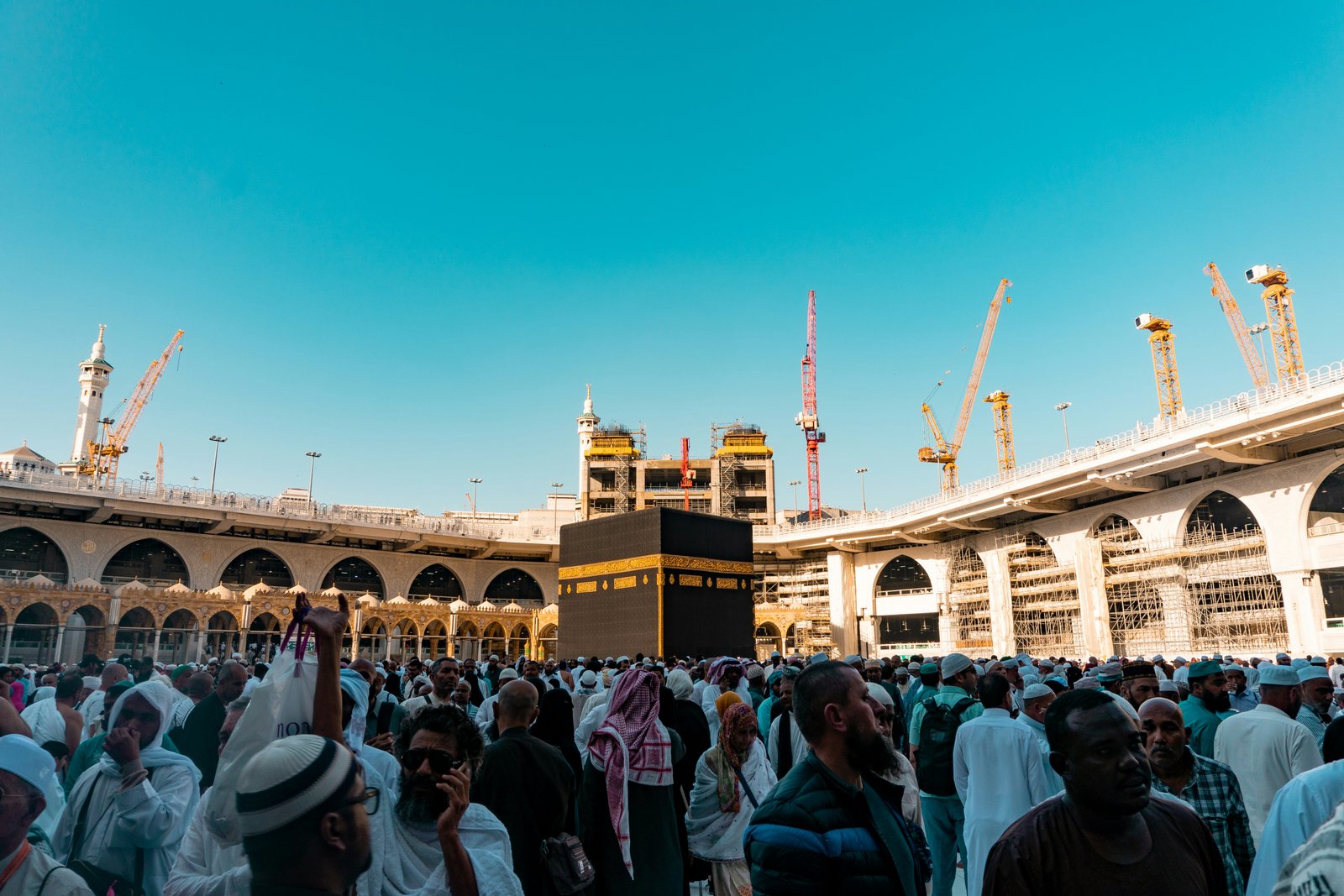 Saudi Arabia Says Drone Intercepted Near Mecca Amid Rising Houthi Tensions