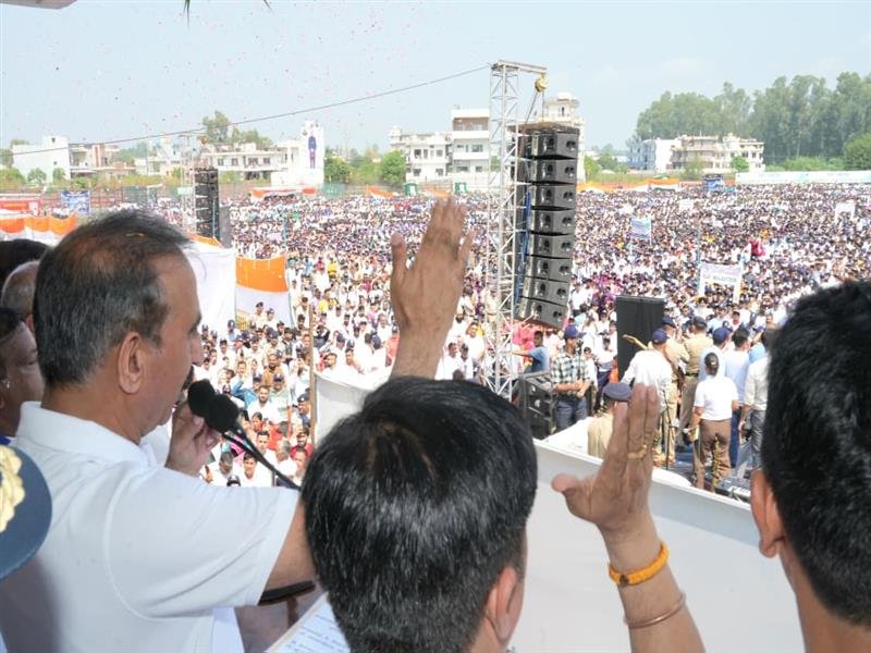 No place for those selling chitta in Himachal Pradesh: Chief Minister
