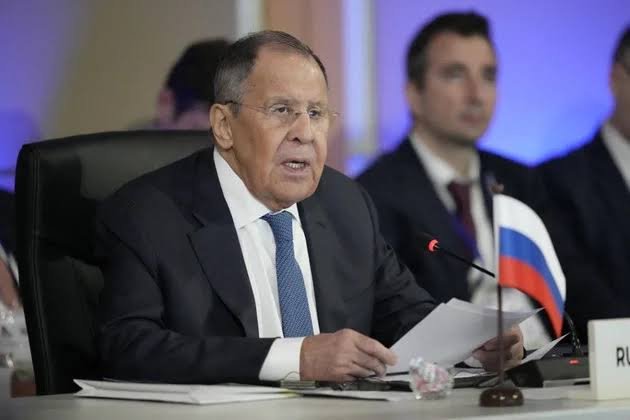 Lavrov Warns Western Troop Deployment in Ukraine Would Amount to Direct War