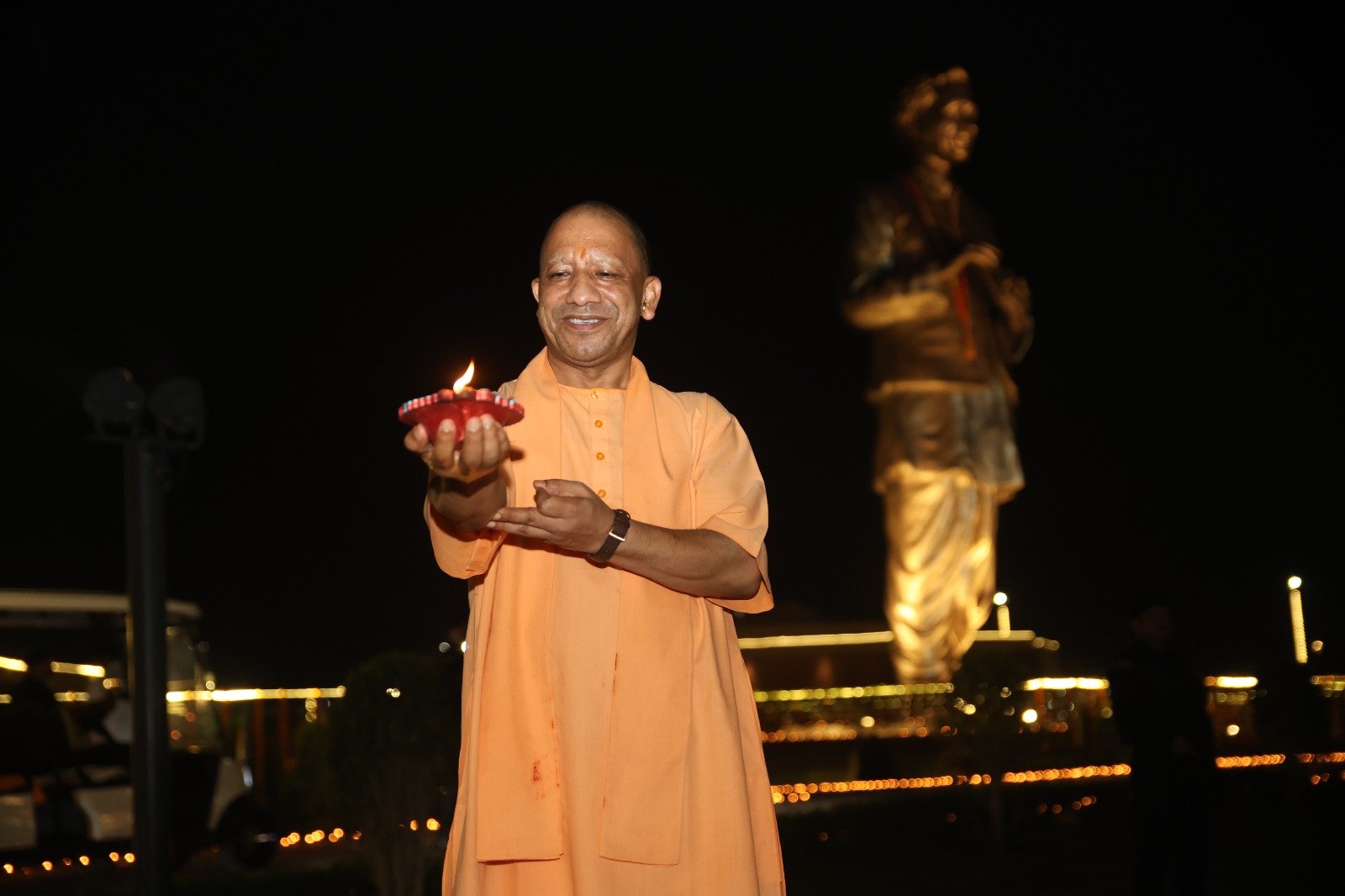 Aashirwad ka Diya' lit at Prerna Sthal, CM Yogi launches 'Seva Sankalp Abhiyan'