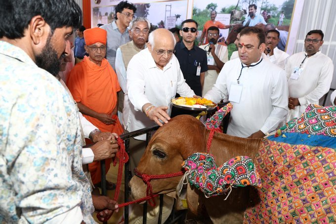 Gau Arpan Programme Held on the Eve of PM Shri Narendra Modi’s Birthday in the Presence of Chief Minister