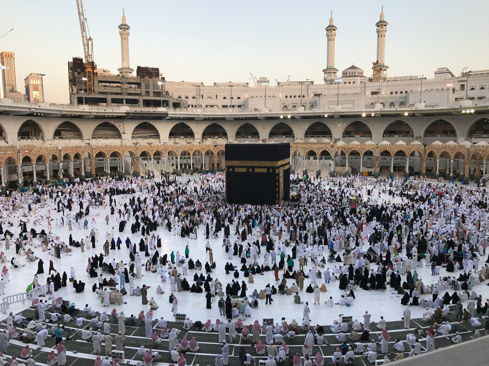 Houthi Leader Denies Attempt to Target Mecca, Calls Saudi Allegation ‘Fabrication’