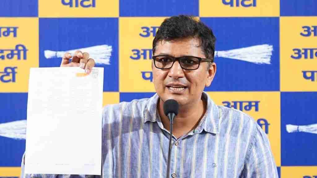 "चुनाव आयोग दिल्ली के तीन बार के मुख्यमंत्री अरविंद केजरीवाल का नाम बताने में कैसे विफल हो सकता है?": सौरभ भारद्वाज