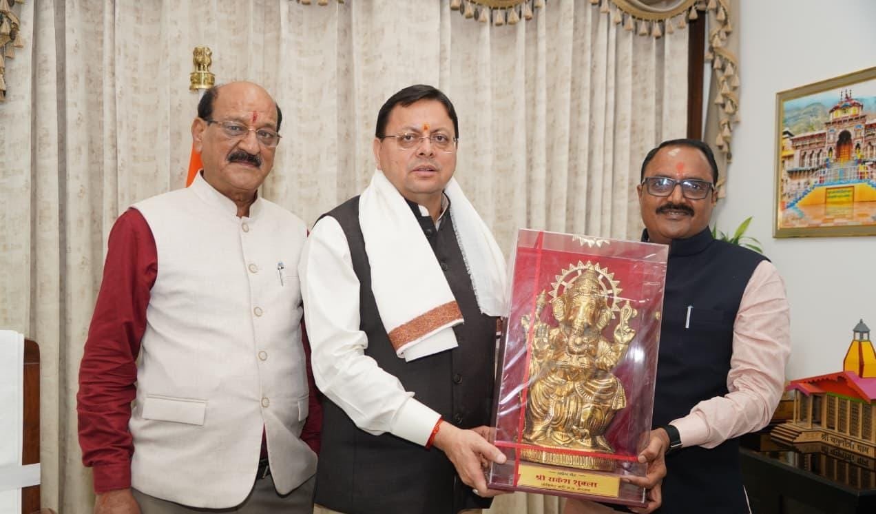 Madhya Pradesh Cabinet Minister Rakesh Shukla Meets CM Dhami